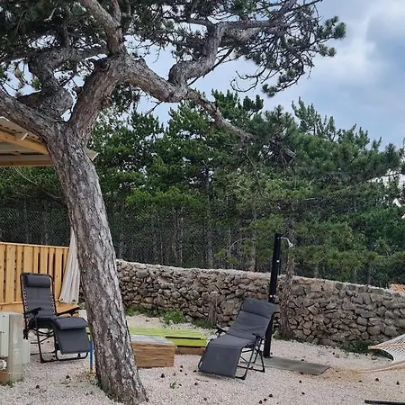 Charming 2-bed House In Croatia *