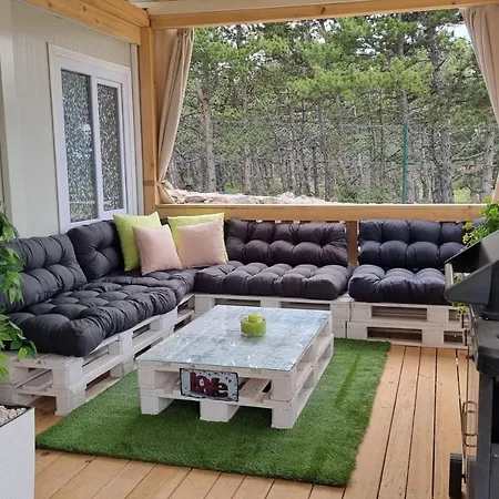 Charming 2-bed House In Croatia
