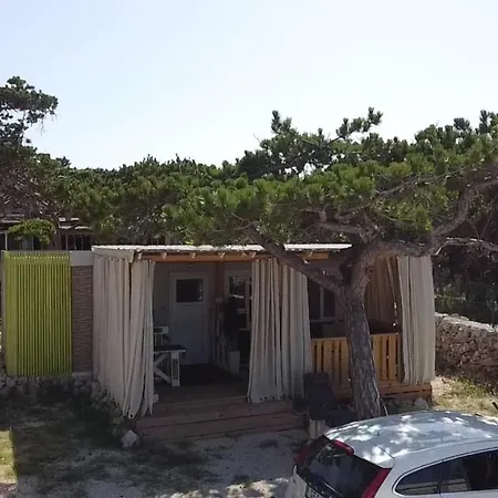 Charming 2-bed House In Croatia 度假居 Ražanac