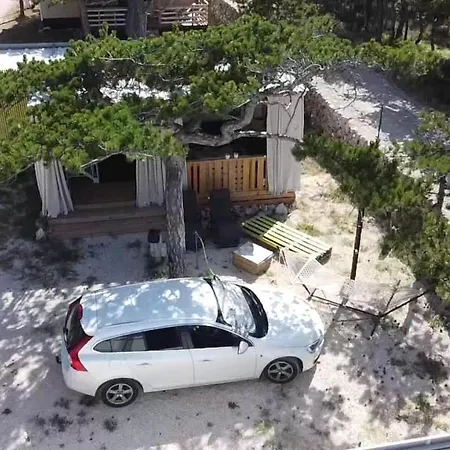 度假居 Charming 2-bed House In Croatia